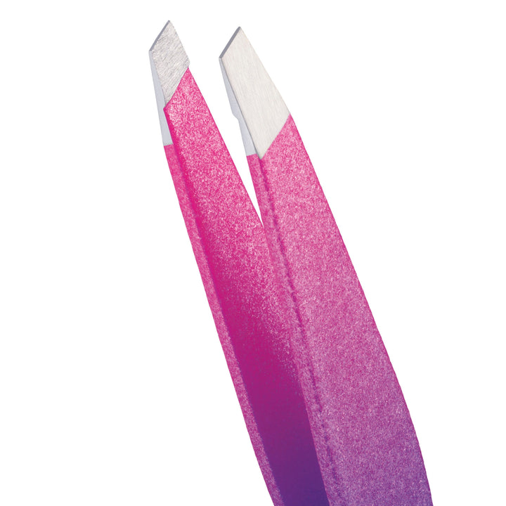 Diamond Shimmer Slant Tweezer close up